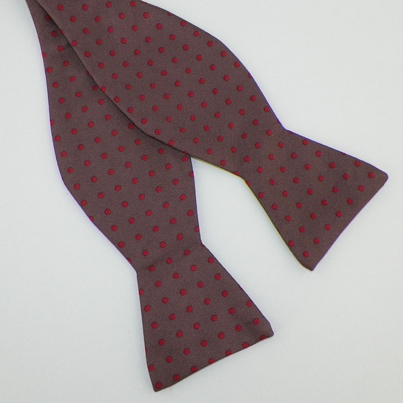 BROOKS BROTHERS Brown Red DOT Bow Tie - Picture 1 of 2